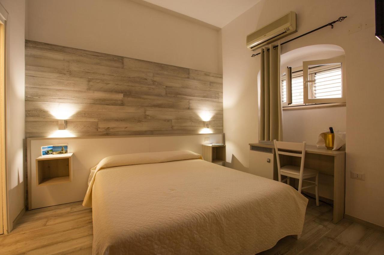 Albergo Labotte Vieste Zewnętrze zdjęcie